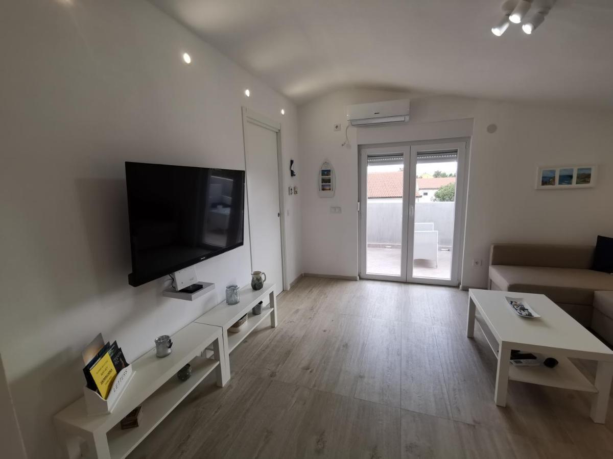 Apartament Old Town Paklenica Starigrad Paklenica Zewnętrze zdjęcie