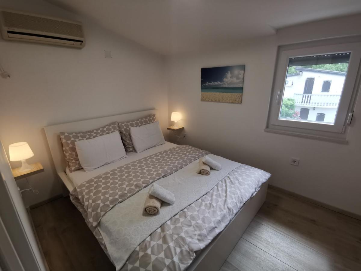 Apartament Old Town Paklenica Starigrad Paklenica Zewnętrze zdjęcie
